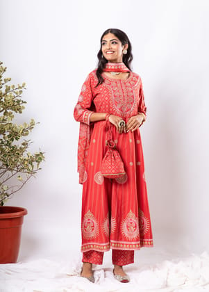 Noor Women's Red Color Rayon Anarkali Kurta Pant Dupatta With Fancy Potli-M / Red
